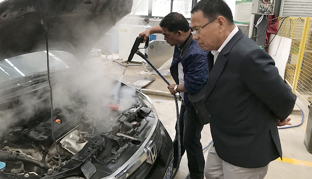 無需排隊洗車店，擁有洗車消毒蒸汽發生器自己在家就能進行洗車方便快捷